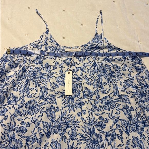 Olivaceous babydoll mini dress with spaghetti straps -size Medium - NWT - Picture 8 of 9